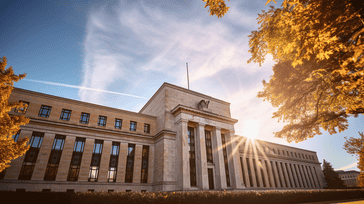 Economic Indicators and Monetary Policy: The Central Bank's Role